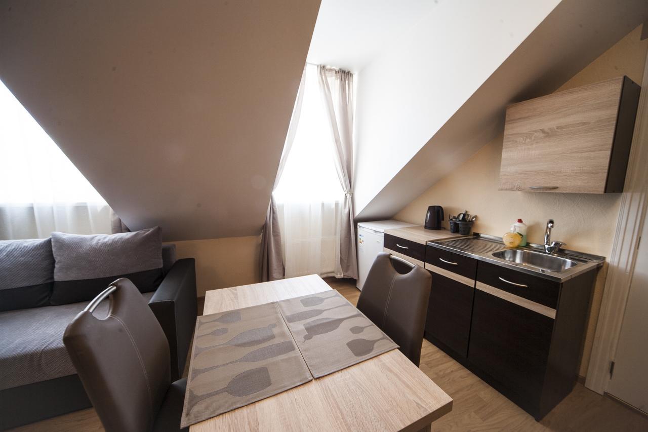Old Town Apartments ريغا المظهر الخارجي الصورة