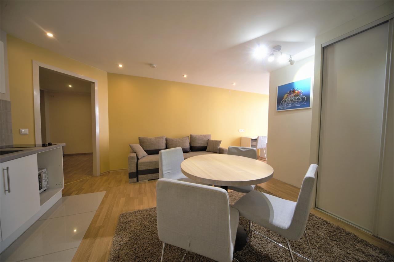 Old Town Apartments ريغا المظهر الخارجي الصورة